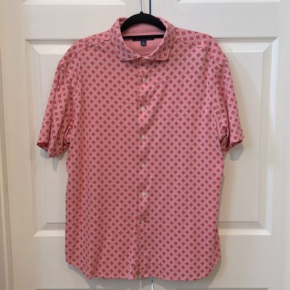 excellent condition - Men’s Cremieux button down shirt Size: XL Color: Pink/Red - Picture 1 of 3